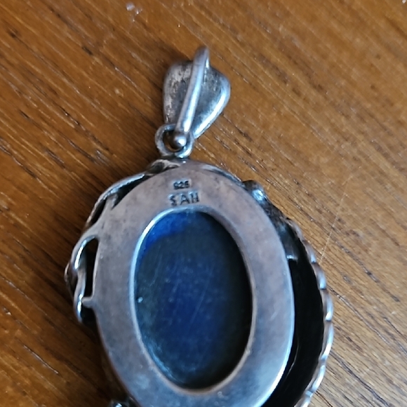 Elegant 925 Blue Stone with gold flicks Pendant - Picture 2 of 2